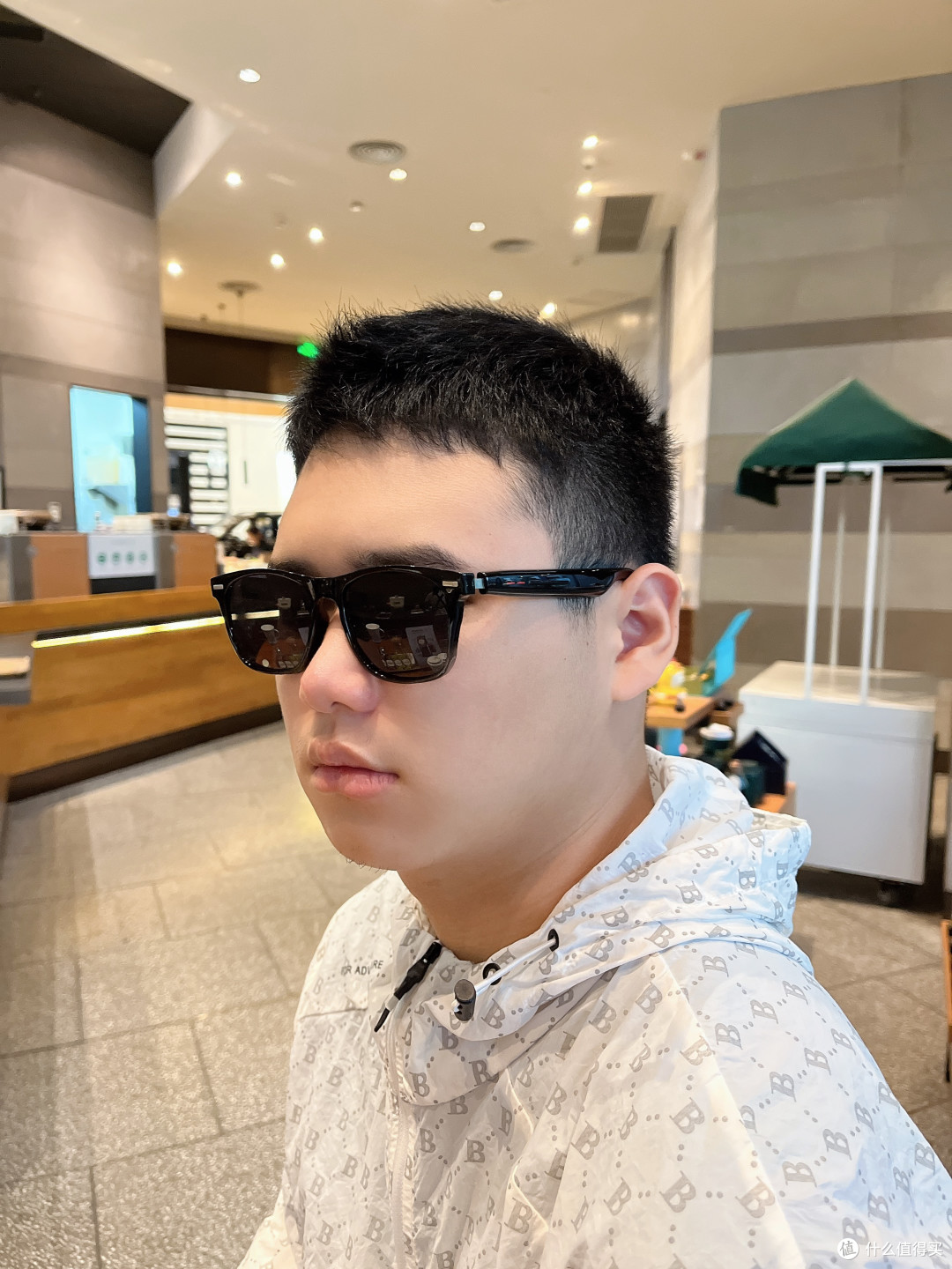 解鎖未來(lái)生活新方式 BLINBLIND 13智能藍(lán)牙眼鏡的驚艷魅力